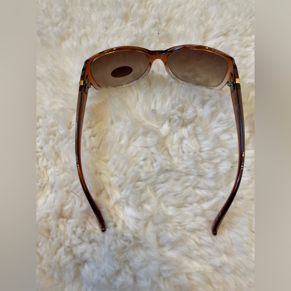 Juicy Couture Sunglasses - Picture 6 of 8